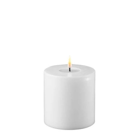 White LED Candles | 4x4 | 10x10 cm